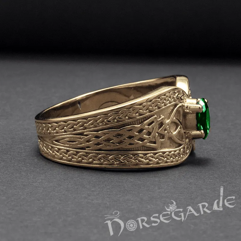 Handcrafted Celtic Treasure Ring - Gold with Emerald