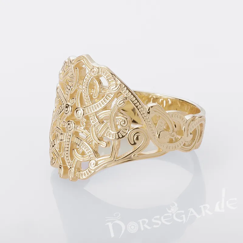 Handcrafted Urnes Art Ring - Gold