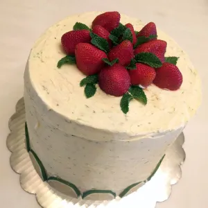 Lime & Strawberry Cake