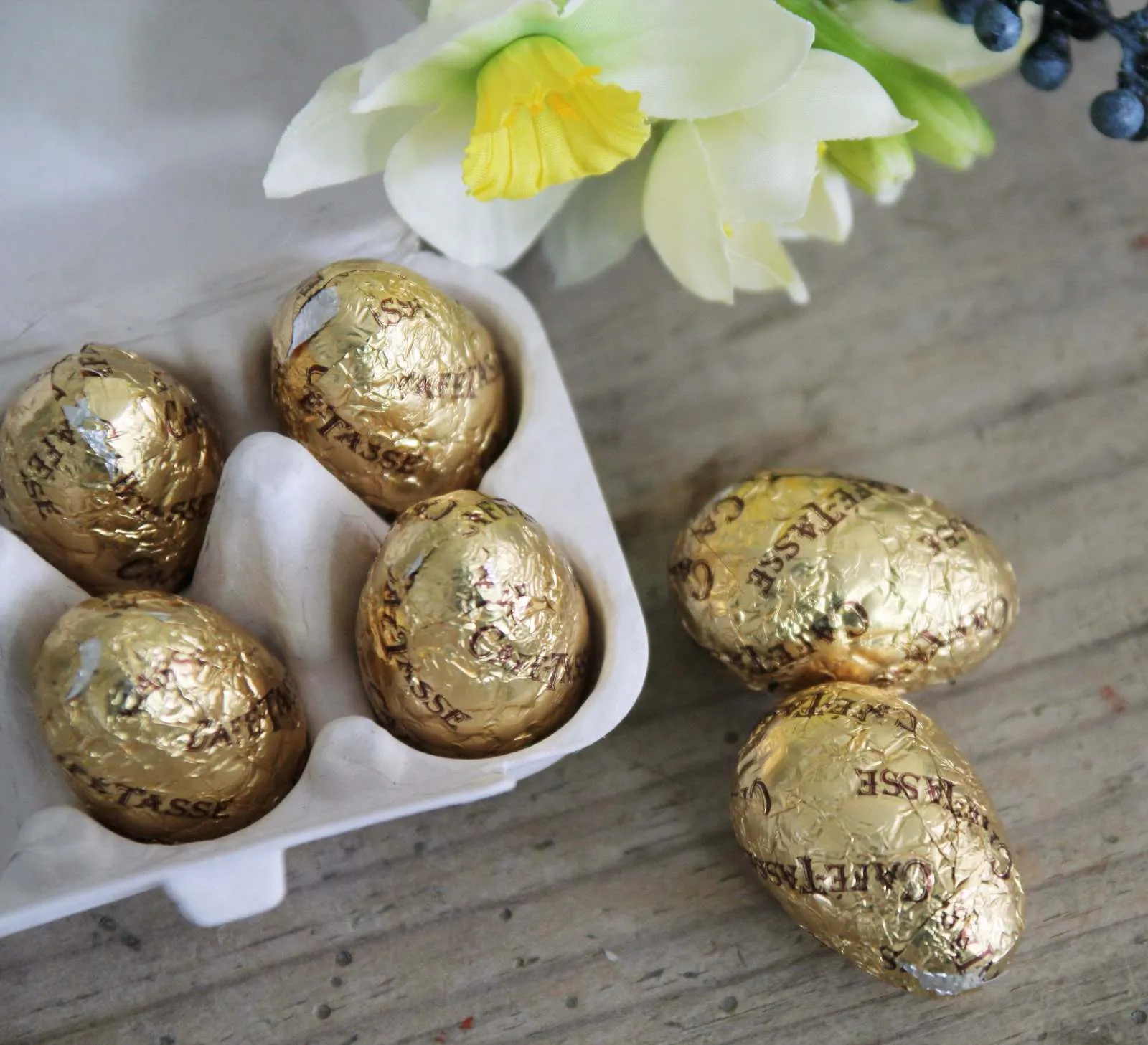 Milk Chocolate Praline Eggs